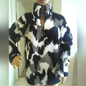 Eddie Bauer pullover